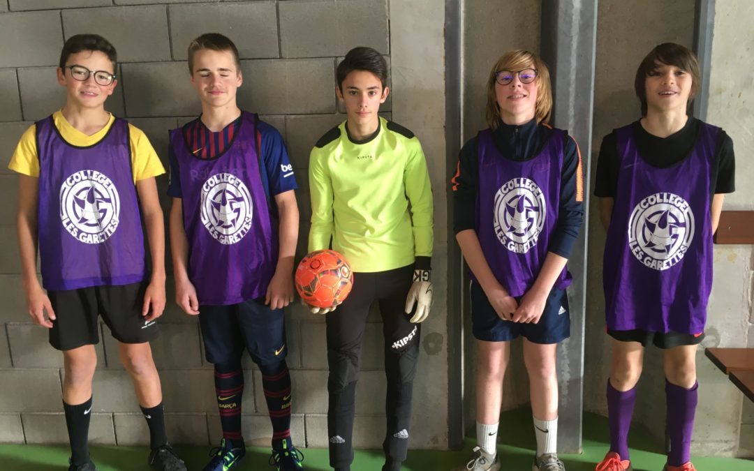 Les minimes garçons terminent 3ème/7 en futsal