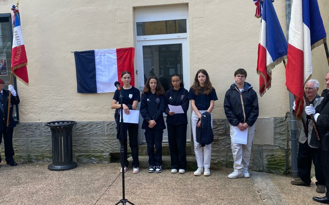 Les cadets cadettes présents à la cérémonie du 18 mai